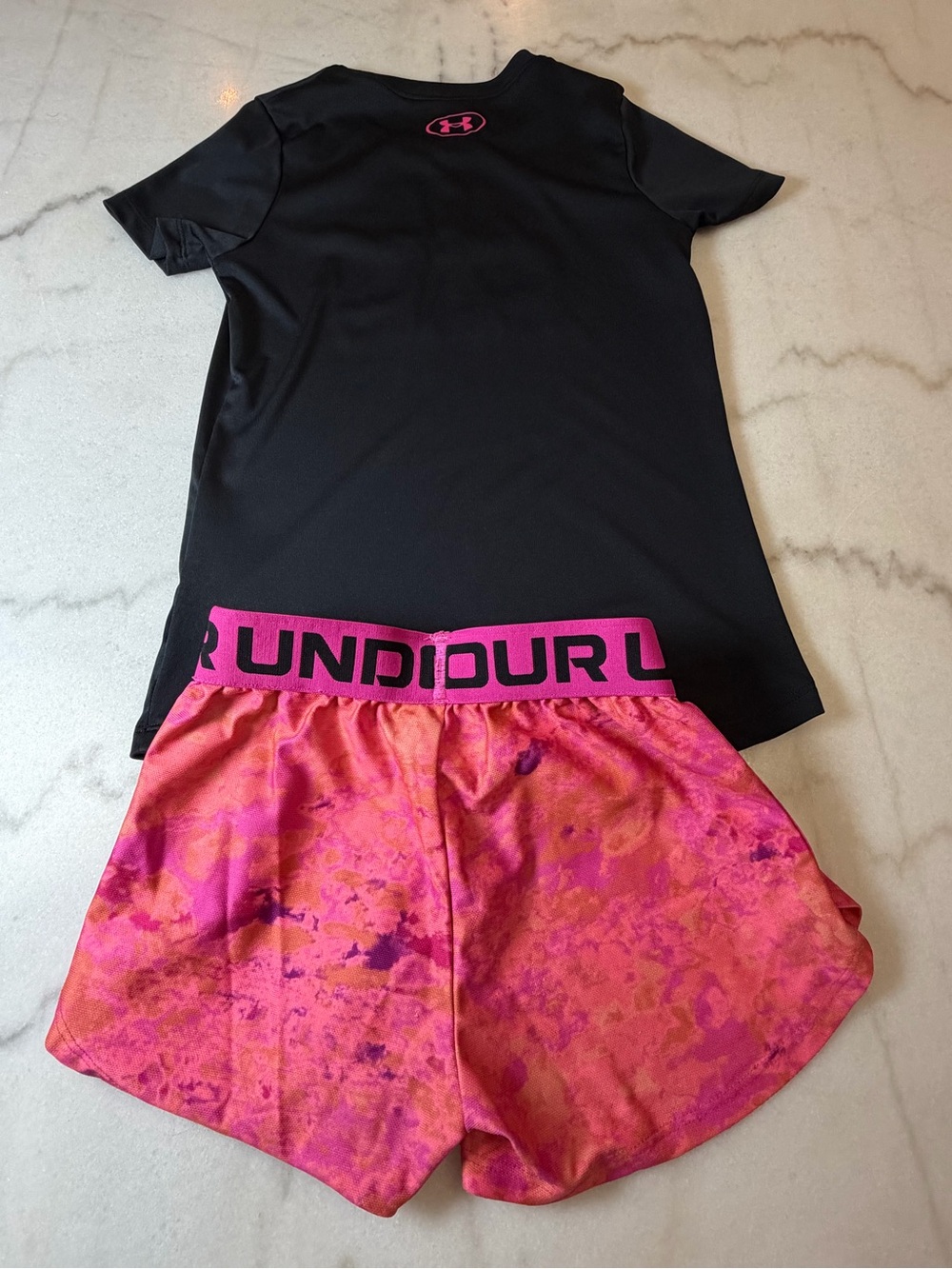 Under Armour Black Performance Tee with White Logo - Picture 4 of 5